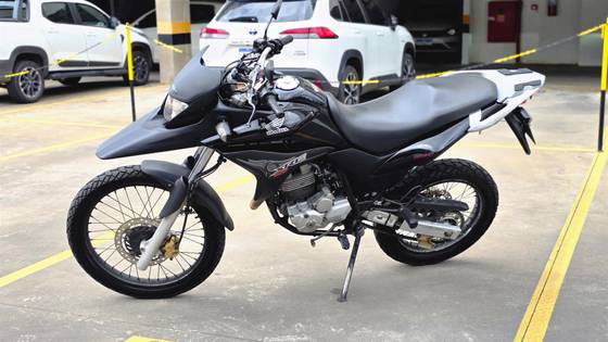 HONDA XRE 300 